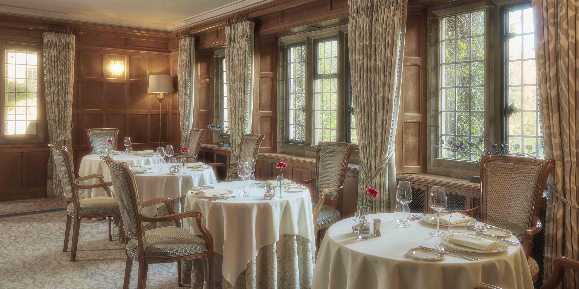 The Dining Room At The Manor House Luxury Restaurant Guide   1 Int 2 1920x960 